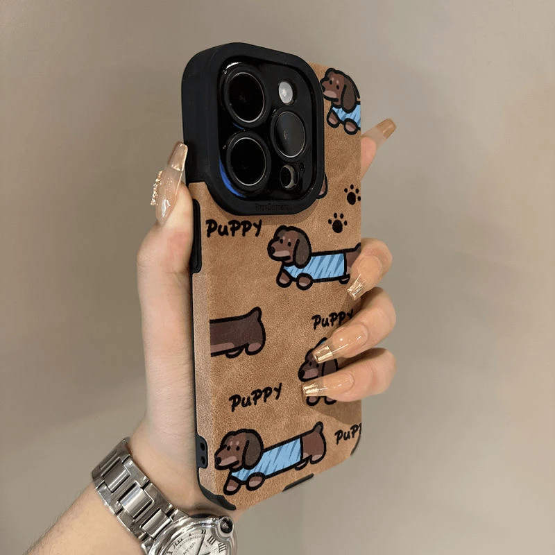 秋冬腊肠狗适用苹果17promax手机壳iphone17高级感16翻毛皮15新款14全包13高级感12小众11独特plus超好看pm女
