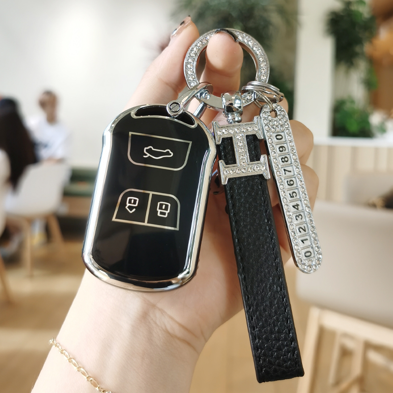 老款奇瑞瑞虎8钥匙套瑞虎7 5x艾瑞泽Gxe专用汽车保护套高档全包女