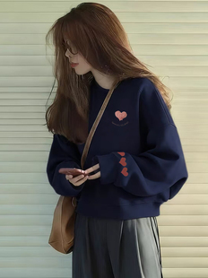 慵懒风小个子短款圆领卫衣女加绒加厚显瘦休闲内搭秋冬新款上衣潮