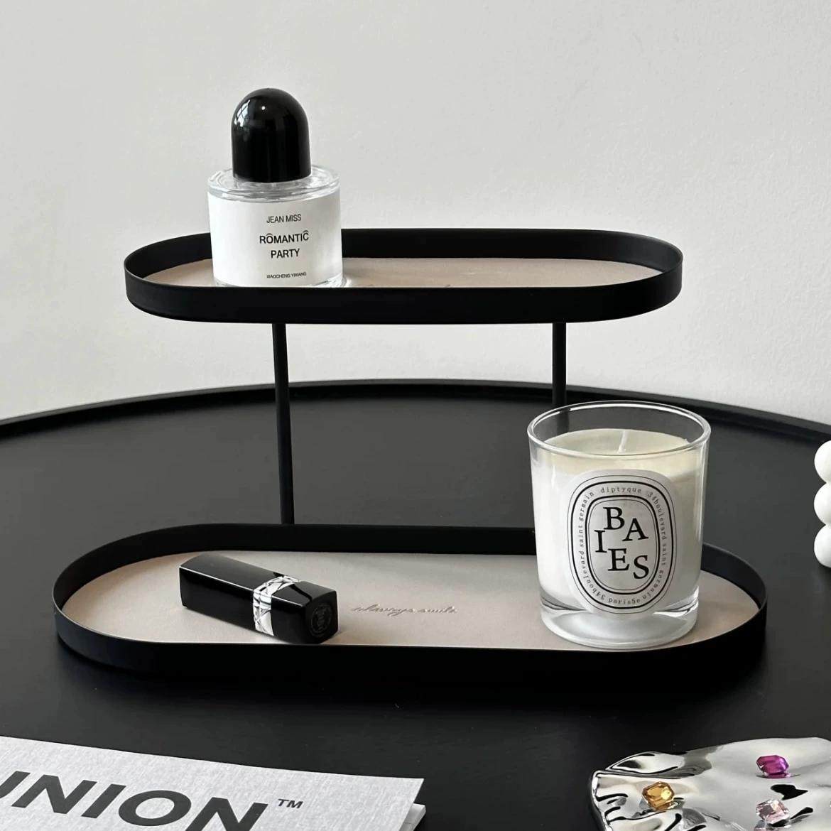 高级感香水置物架化妆品收纳盒香薰桌面托盘洗漱台玄关钥匙收纳架
