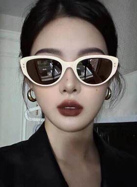 韩版GM白色猫眼墨镜女款潮海边街拍高级感复古显脸小偏光太阳眼镜