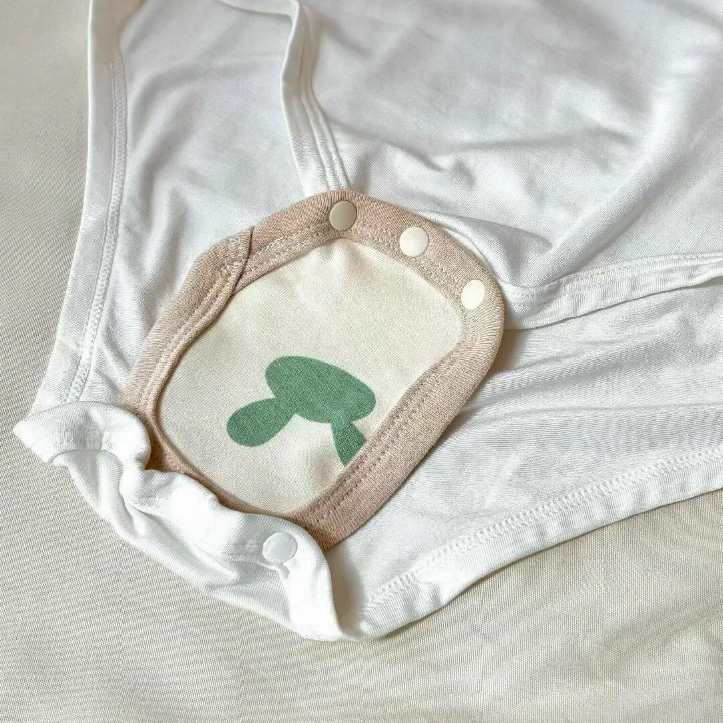 包屁衣延长片新生婴儿哈衣延长扣宝宝爬服裆部加长包臀布垫片胶扣图片
