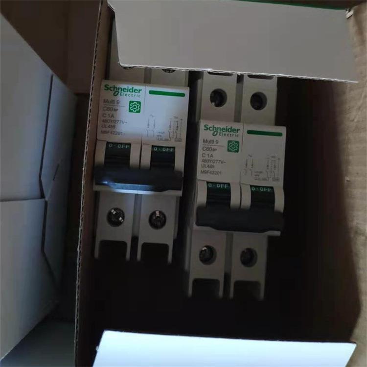 用法国原M9F42208厂全新断适路器价格优M9F4211 惠M9F42140 M9F42