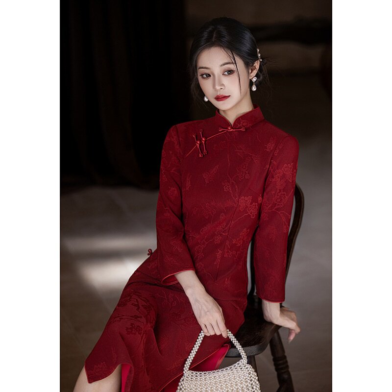 2026新款提花酒红色年会结婚敬酒服春秋长袖旗袍中国风气质修身日
