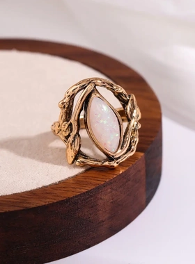 欧意复古金色树叶镶宝石戒指女ins风高级感个性不掉色食指戒