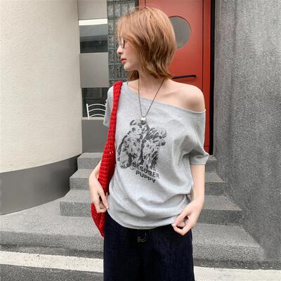 BESOBER原创复古狗狗印花一字肩斜肩短袖女夏休闲宽松显瘦上衣T恤