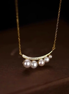 满钻微笑珍珠项链法式精致高级感渐变弧形锁骨链小众百搭通勤颈链