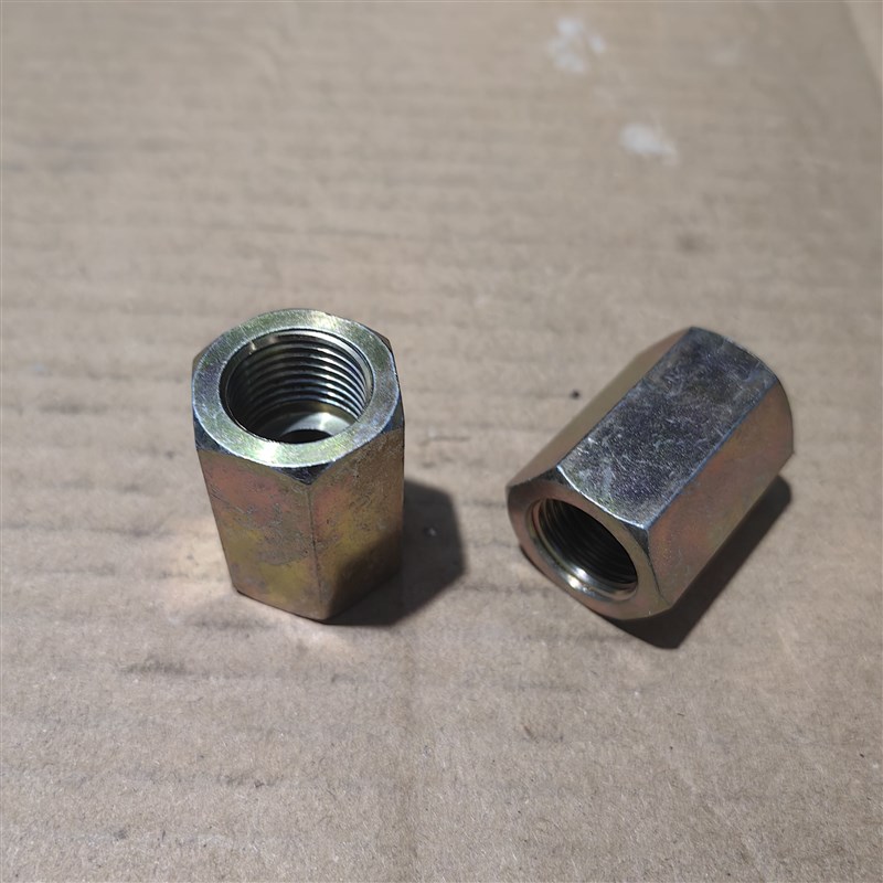 双内丝M16*1.5转M161.5管箍等径公制高压铁接头镀黄锌1616