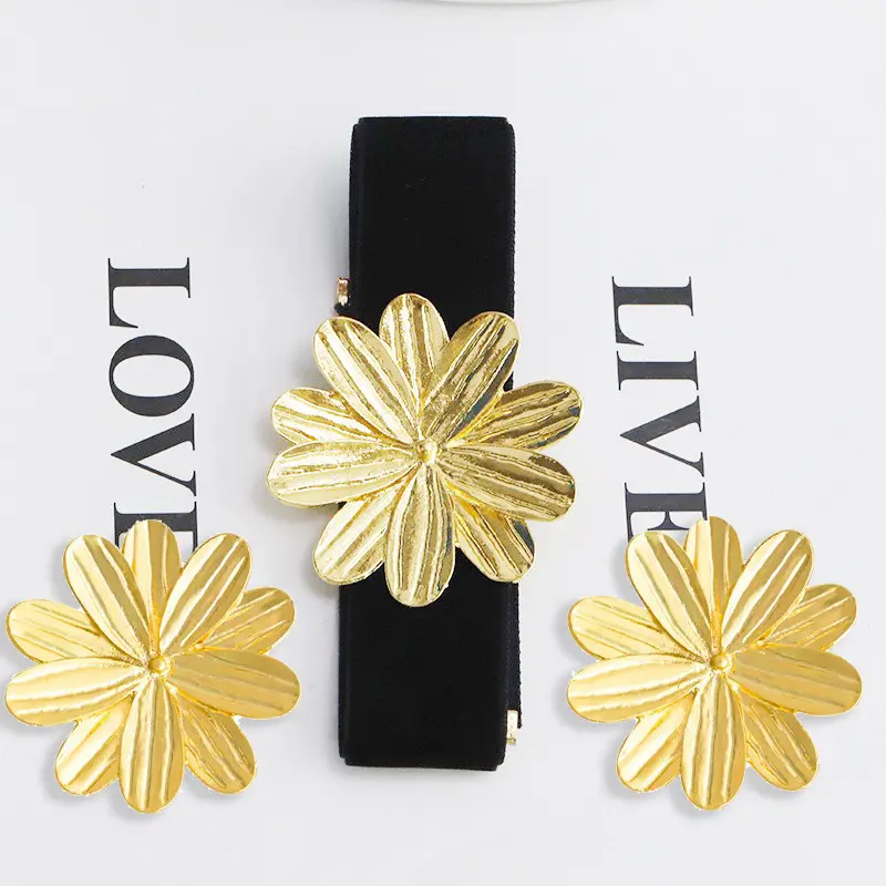 夸张复古太阳花朵项链耳环欧属感轻奢花卉耳坠颈链套装