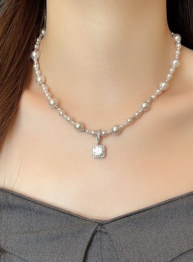 曼塔玫瑰珍珠方糖项链配饰女高级感轻奢小众精致颈链毛衣链锁骨链