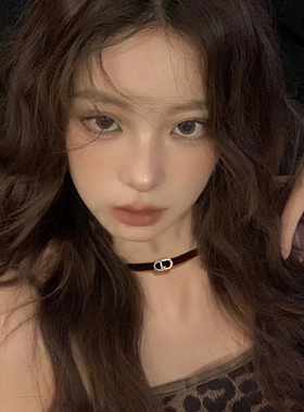 黑色复古设计感百搭项链轻奢小众甜酷女款配饰高级感项圈嘻哈颈链