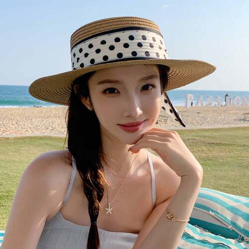 夏季时尚简约遮阳防晒帽子女款海边沙滩草编草帽法式休闲平顶礼帽