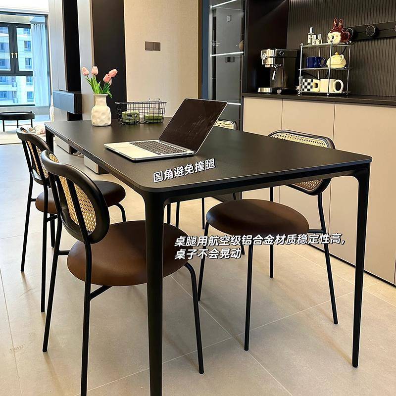 依诺铝合金纯黑岩板餐桌家用小户型高级感轻奢现代简约饭桌桌子