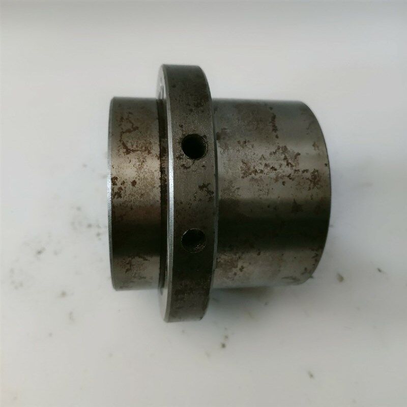 大连沈阳机床CW6163/CW6180/CW6263车床配件2015轴承座
