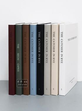 现代简约外文装饰真书样板房书柜玄关桌面摄影仿真道具假书摆件