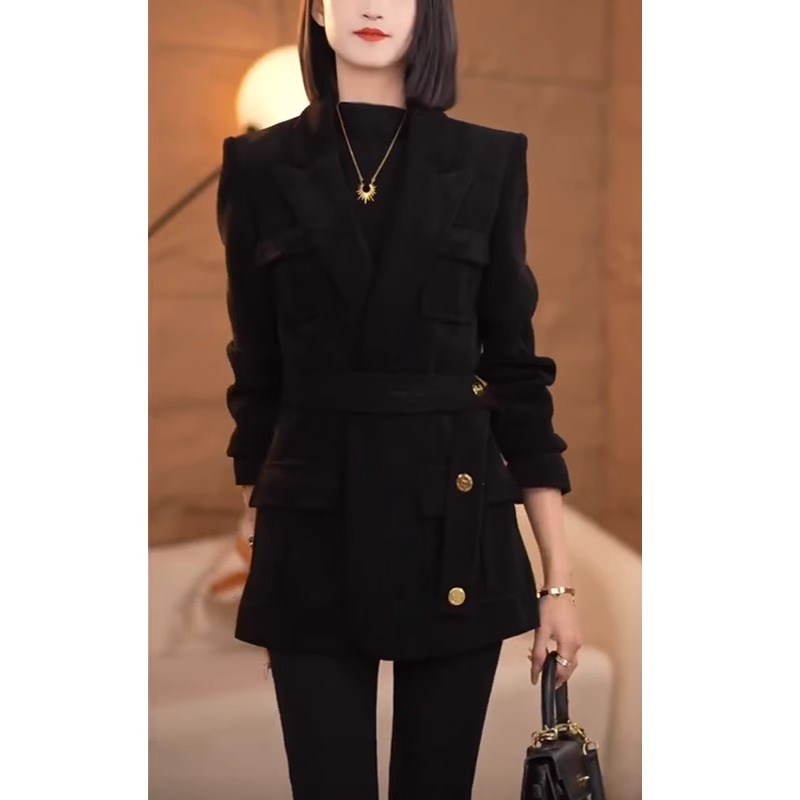 高级感复古小西装女2024年秋季新款气质休闲修身腰带收腰西装外套