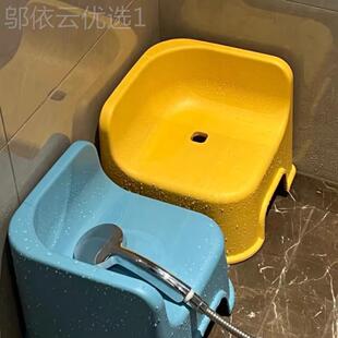 浴塑室凳子家用靠背凳宝宝洗澡55155加厚料角椅子落叠放卫生间矮