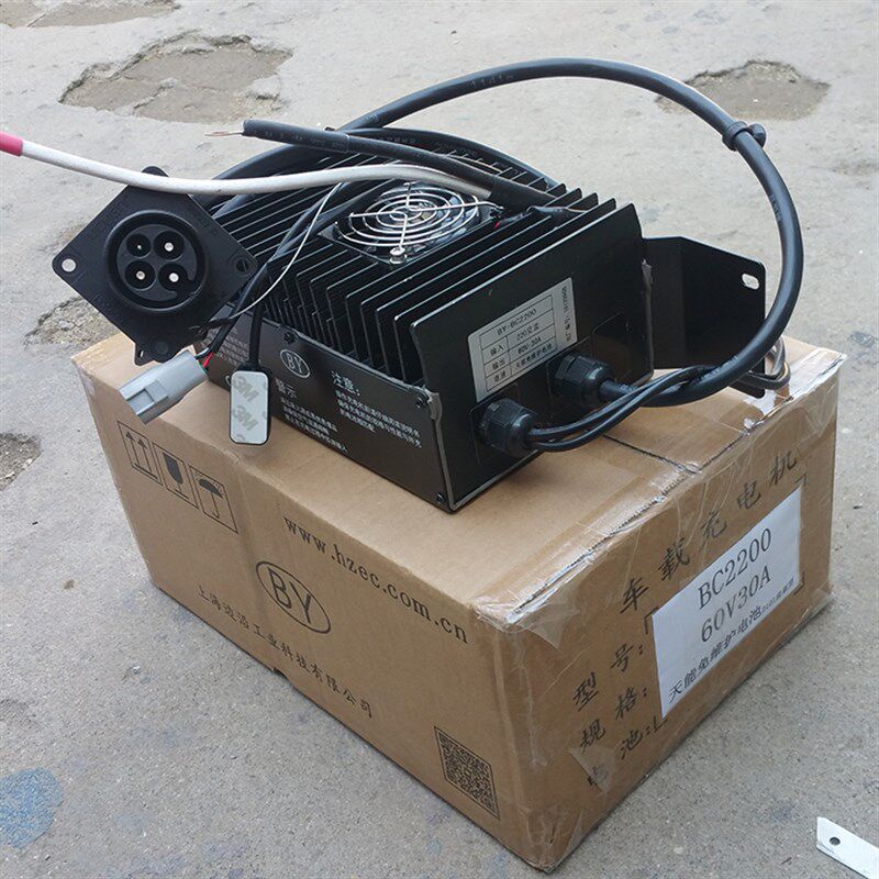 时风电动轿车配件D101前驱充电器60V30A免维护电瓶专用充电器原厂