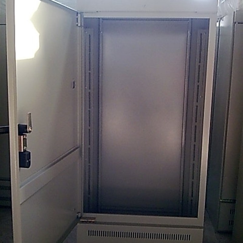 厂家直销 配电箱配电柜 1200x600x330mm 各种控制线路设计