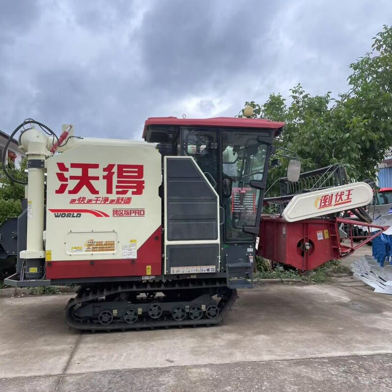 油菜高粱玉米联合收割机 加大粮仓自动卸粮沃得倒伏王收割机现货