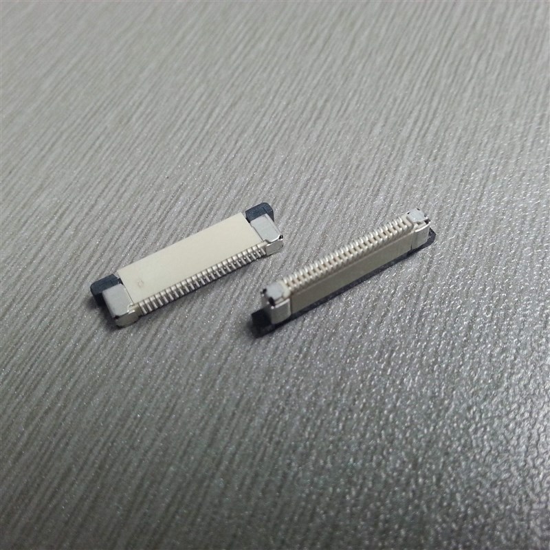 间距0.5mm 24P拉拔式插座 全包式接地片 下接 扁平电缆FPC连接器