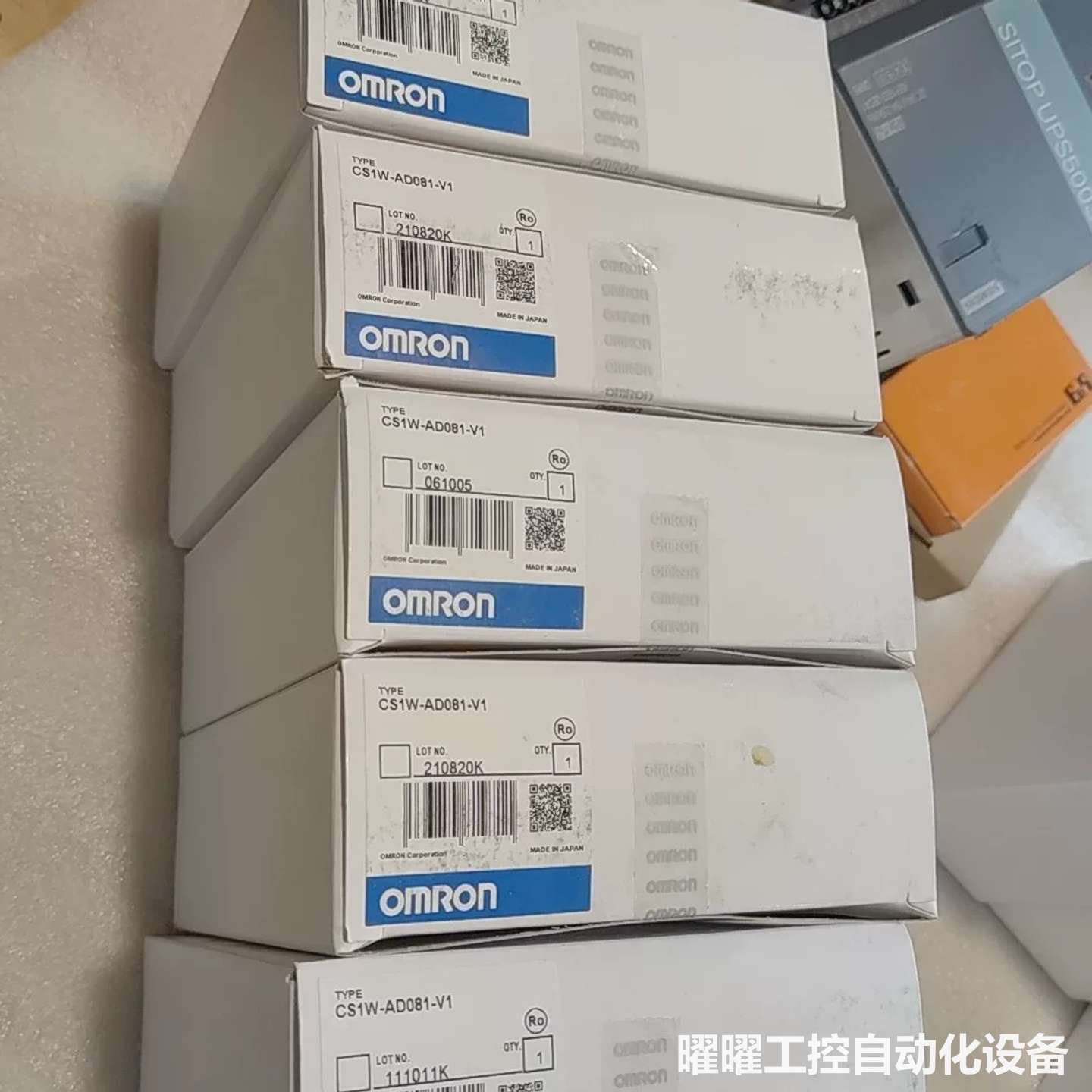 欧姆龙OMRON CS1W-AD081-V1模块,实物,日本