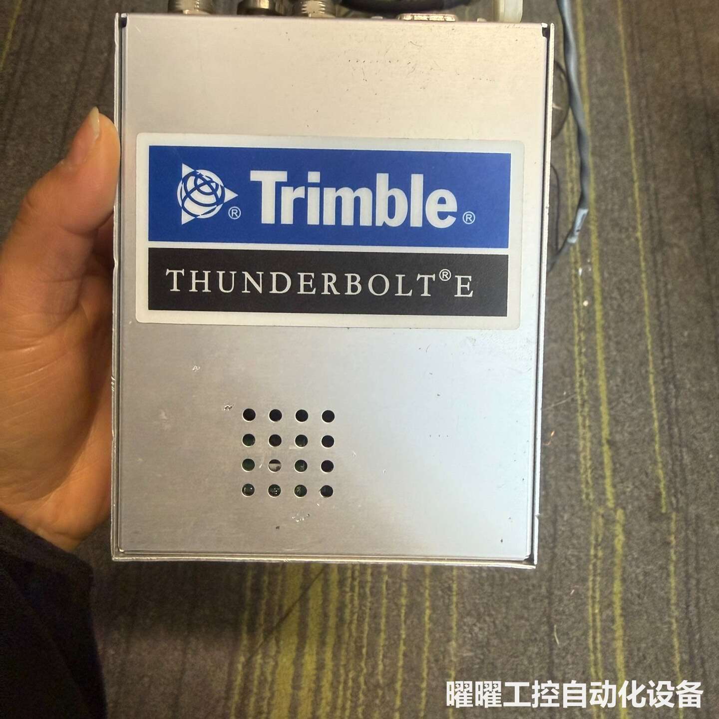 天宝Thunderbolt E GPS驯服时钟。型号6033