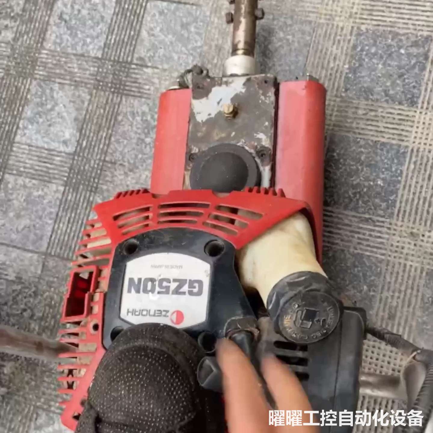 小松GZ50N汽油机正常启动,挖树机动力超大马力割草机二手东