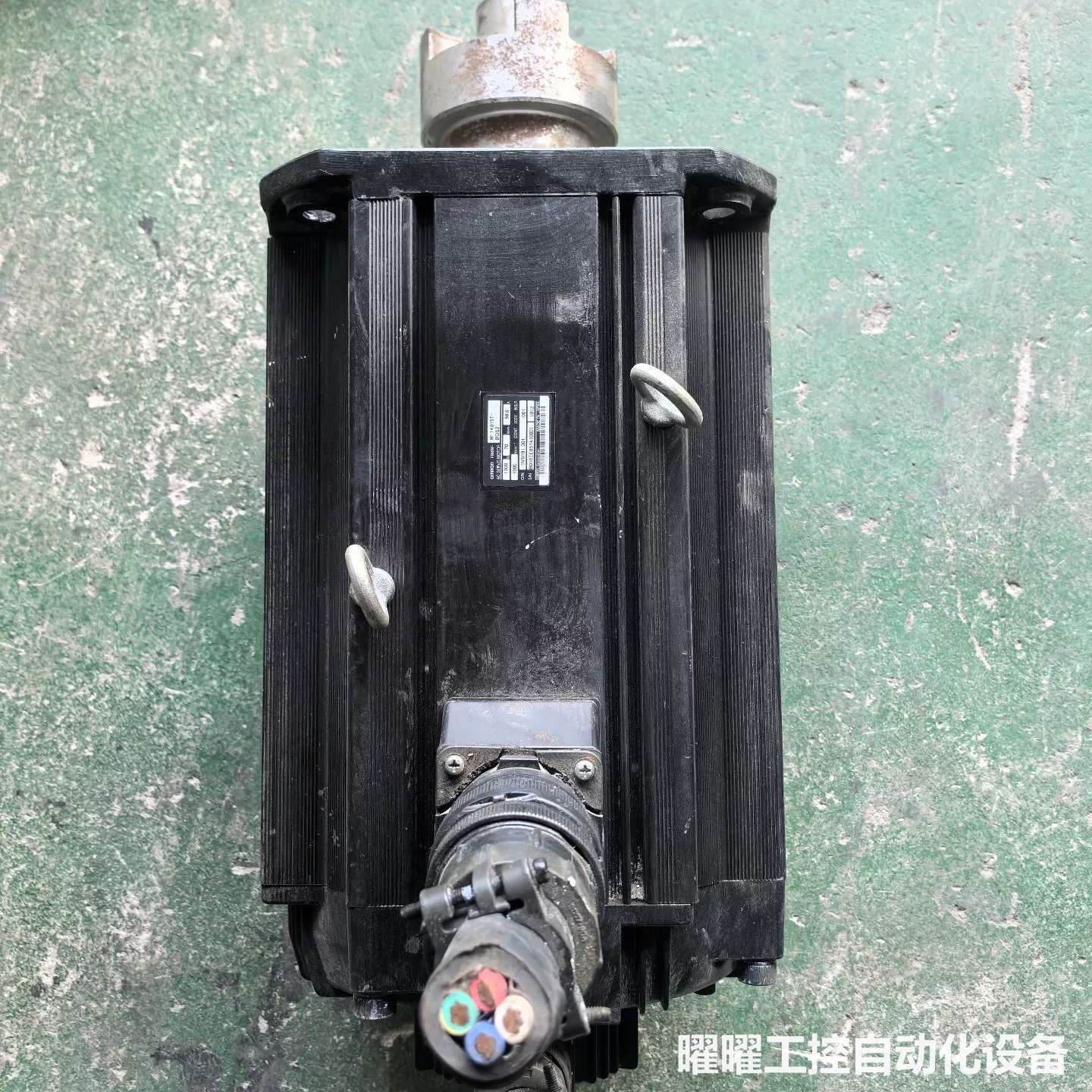 欧姆龙伺服电机马达R88M-W11K015T-BOS2 1