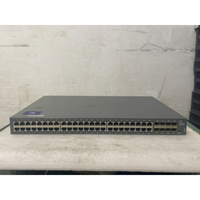 七度 QD-7856FWM 48+8 48口万兆交换机 8口