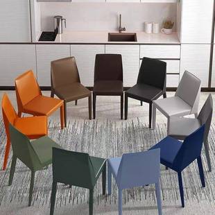 意式 极简餐椅家用吃饭餐厅餐桌椅设计师靠背皮椅工业风椅子马鞍椅