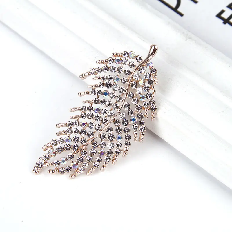 新款树叶钻石胸针女士制服胸花简约领口羽毛别针装饰品配件