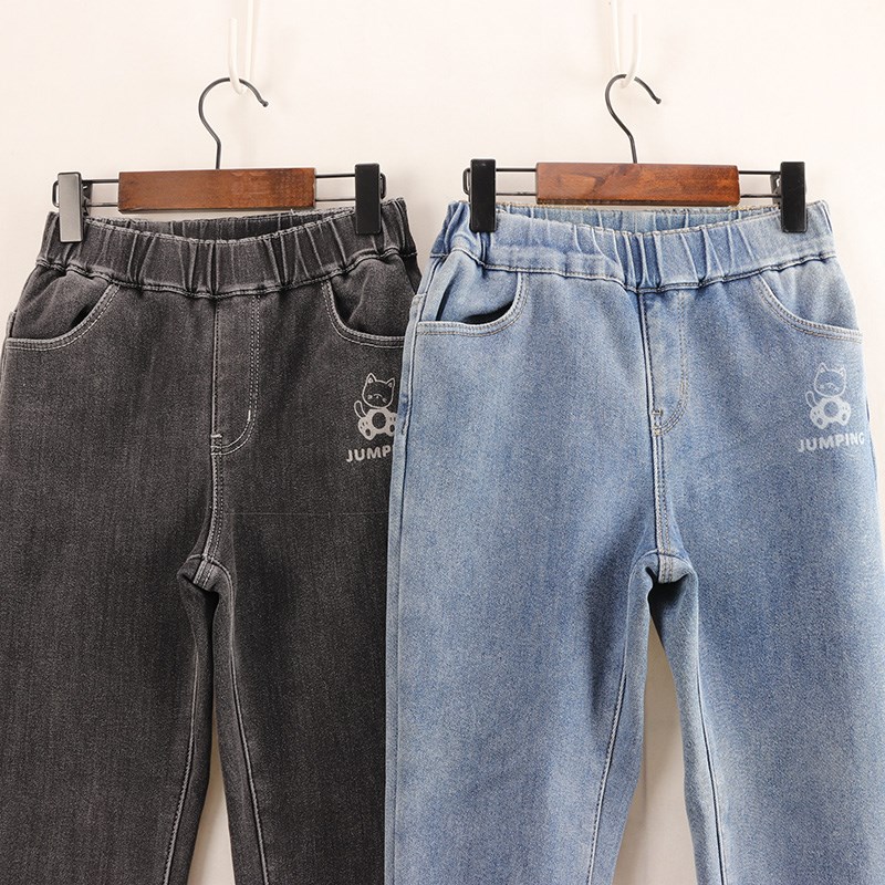 内销单秋冬款童装    男童两色左口袋卡通加绒弹力直筒牛仔裤