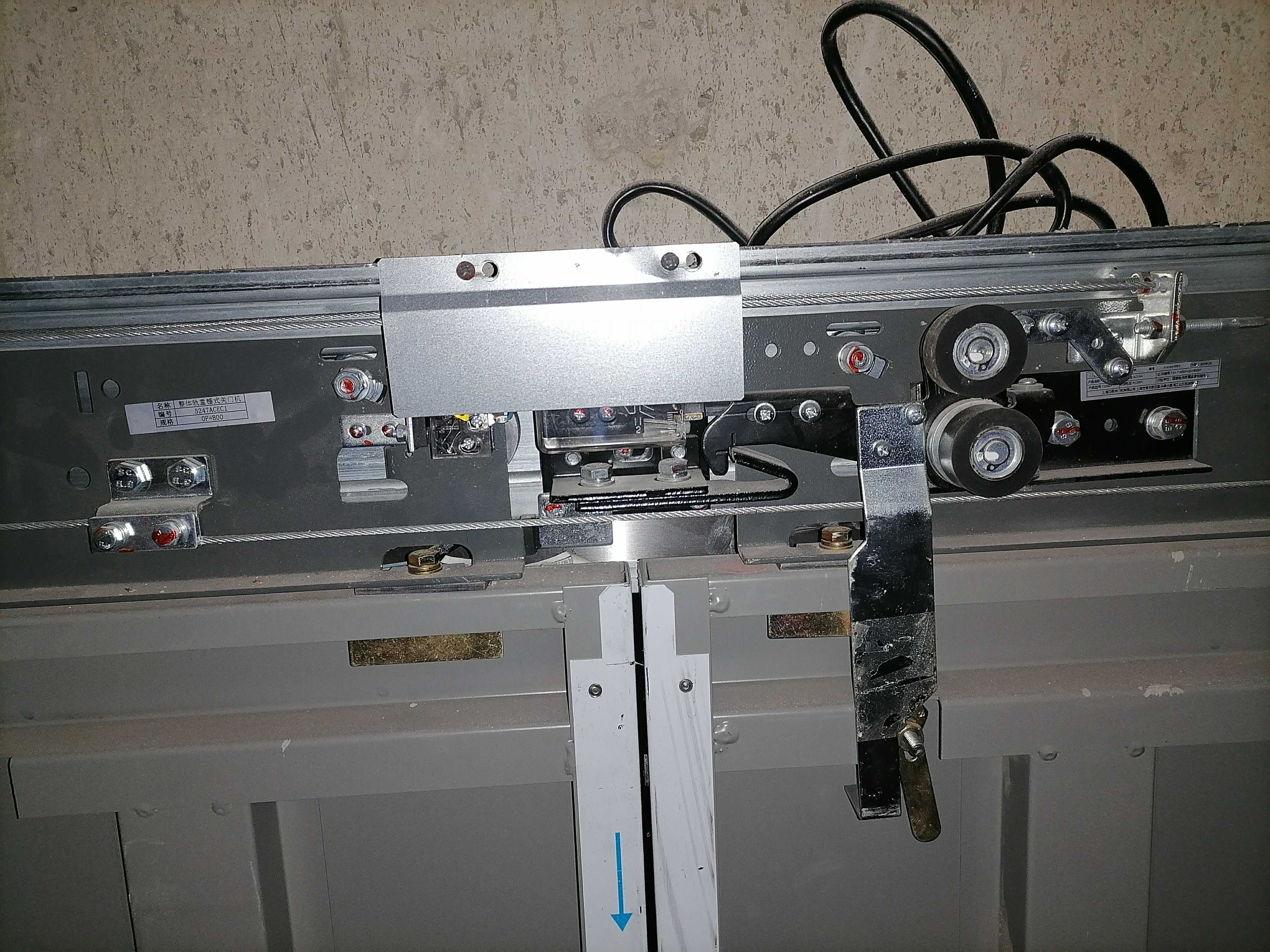 富士达电梯厅门关门机/厅门门头上坎/T3200-F层门门头