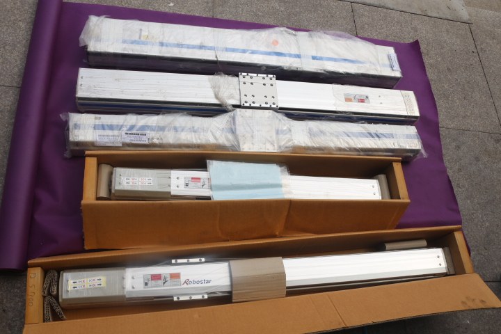 全新!Robostar罗普伺达RBC-12NSA直线滑台模组  行程400mm