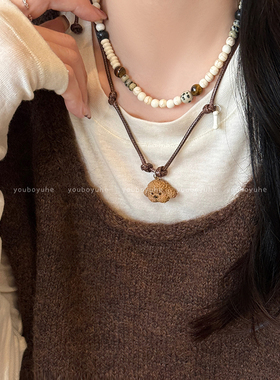 可爱石塑黏土小狗项链女款2025新款复古虎眼石串珠双层叠戴毛衣链