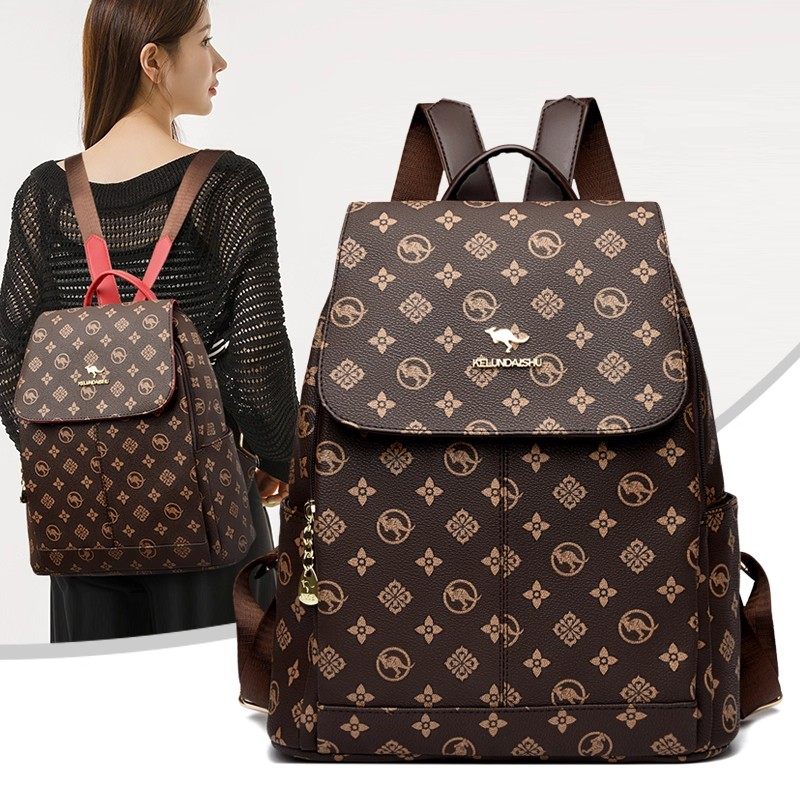 香港新款夏时尚牛皮背包旅行背包品牌正品真皮软皮大容量双肩包女