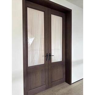 对开门实木定制现代简约黑胡桃卧室门隔音平开平板门房间原木门