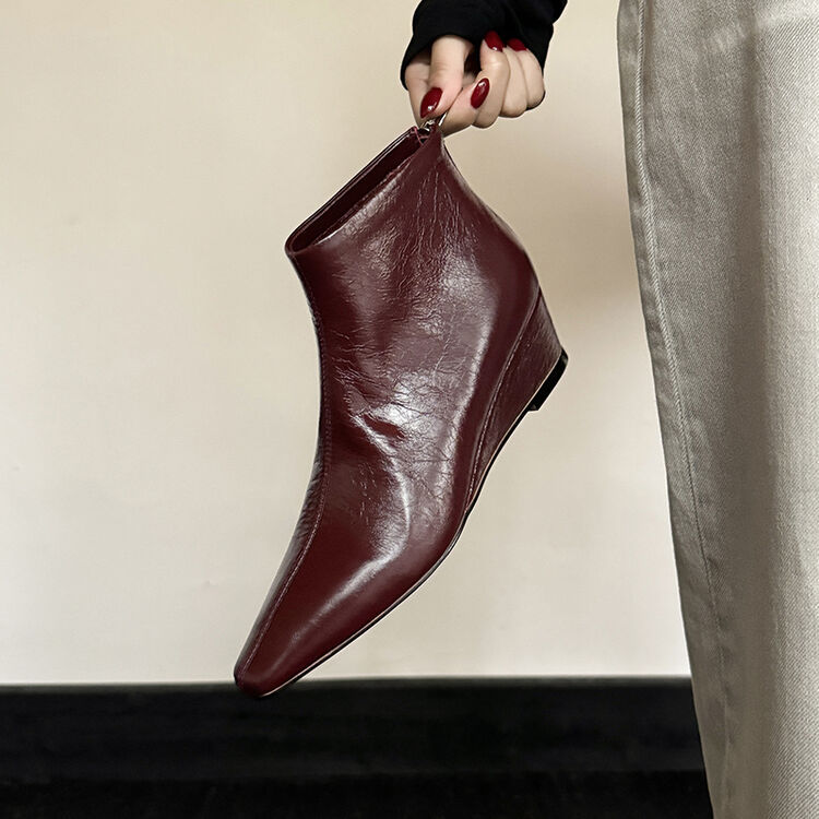 小坡跟巨好穿~真皮马丁靴5cm中跟短靴头层牛皮冬新款女鞋安可拉红