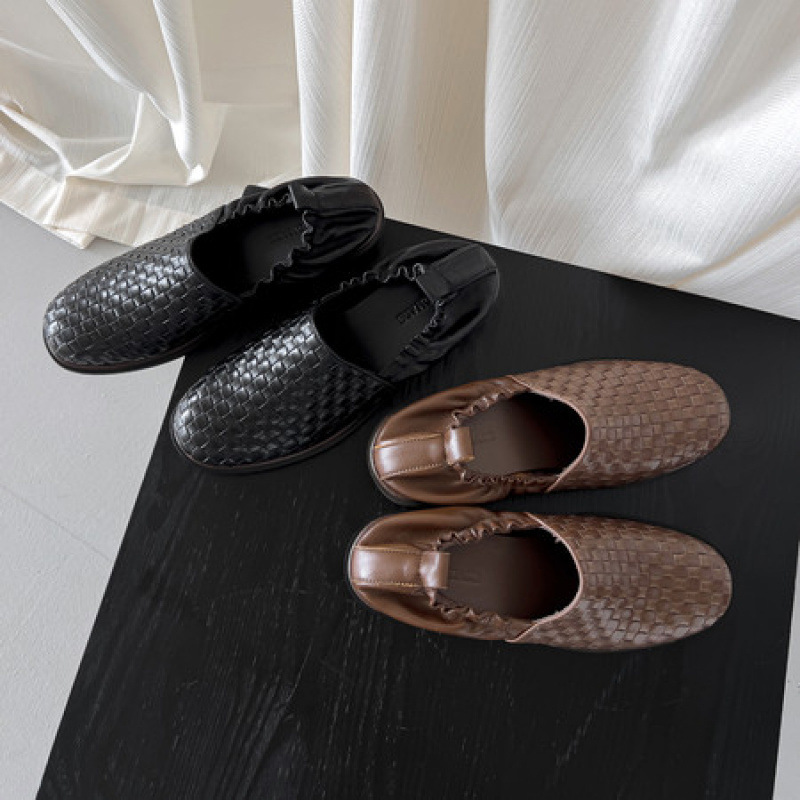 小皮鞋女英伦风粗跟2025新款法式复古编织单鞋真皮棕色一脚蹬深口