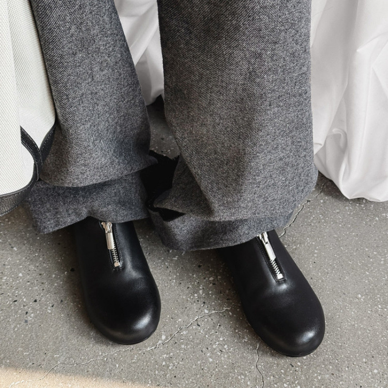 圆头乐福鞋女2025秋季新款小众设计感单鞋时尚平底软底奶奶鞋