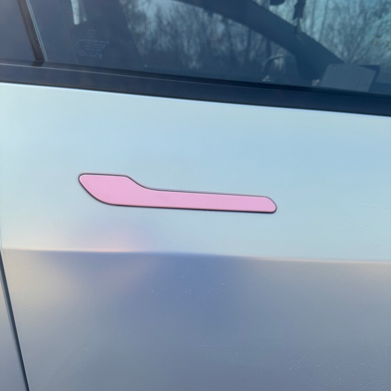 特斯拉model3y樱花粉色车标改色