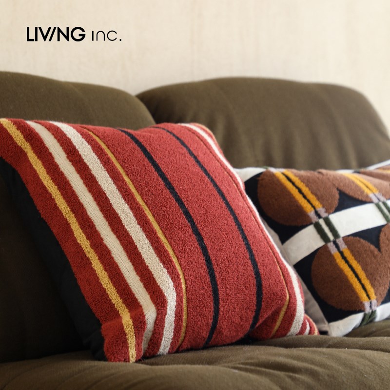 LIVING inc.巴斯协奏 中古几何棕色沙发抱枕轻奢高级感覆古靠背垫