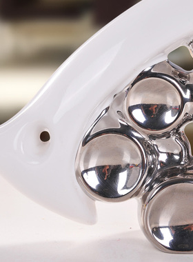 陶瓷工艺品欧式电视柜创意客厅摆件婚庆礼品家居饰品白银泡泡鱼