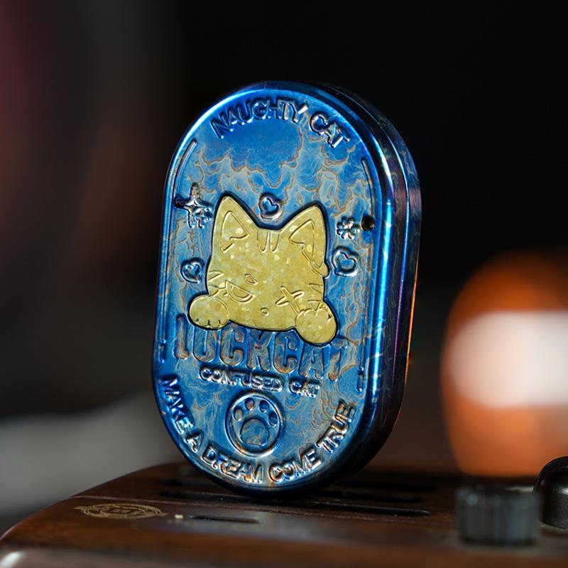 风暴钛合金猫神EDC律动机械密集金属推牌棘轮解压神器玩具暴躁兔