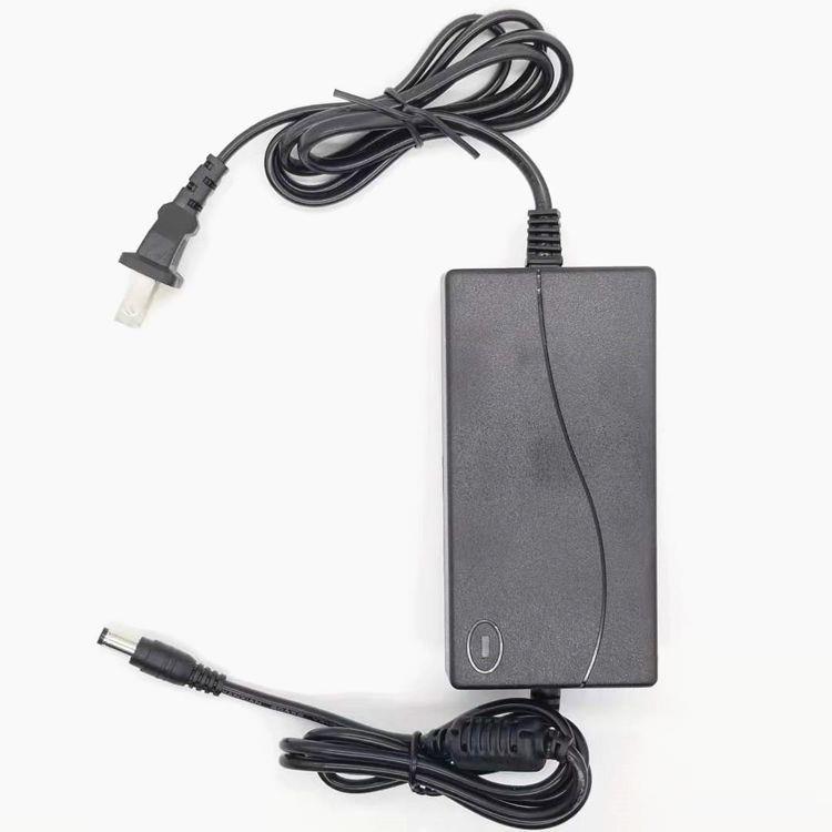 山水户外广场舞拉杆音响 SA29-08 15V4A充电器 充电线