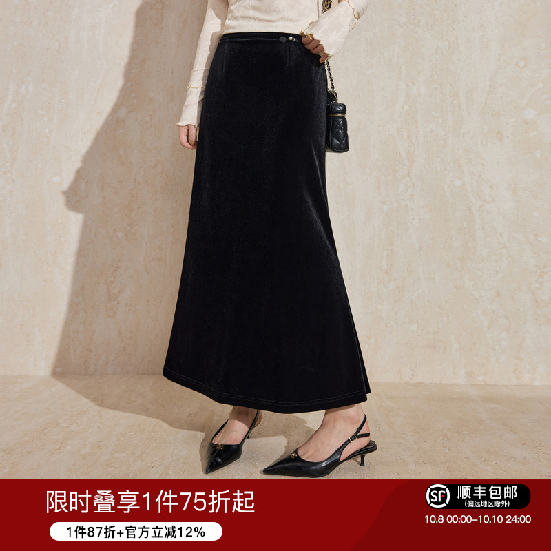 蓝语黑色丝绒气质显瘦盘扣鱼尾裙