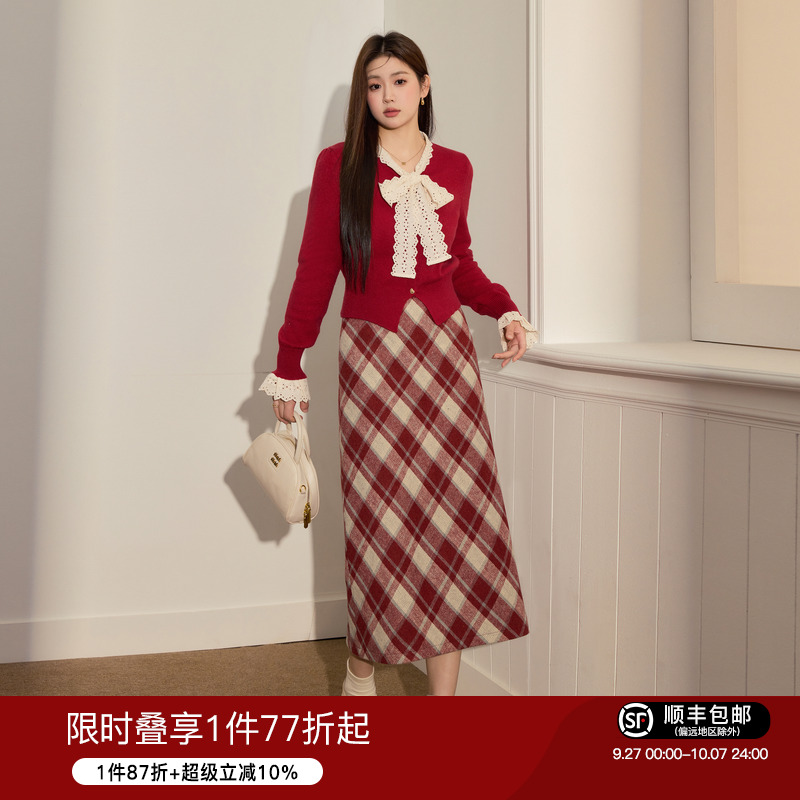 大码女装蓝语气质显瘦套装
