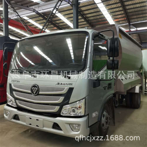柴油三轮撒料车养殖饲草抛洒车小型电动撒料车