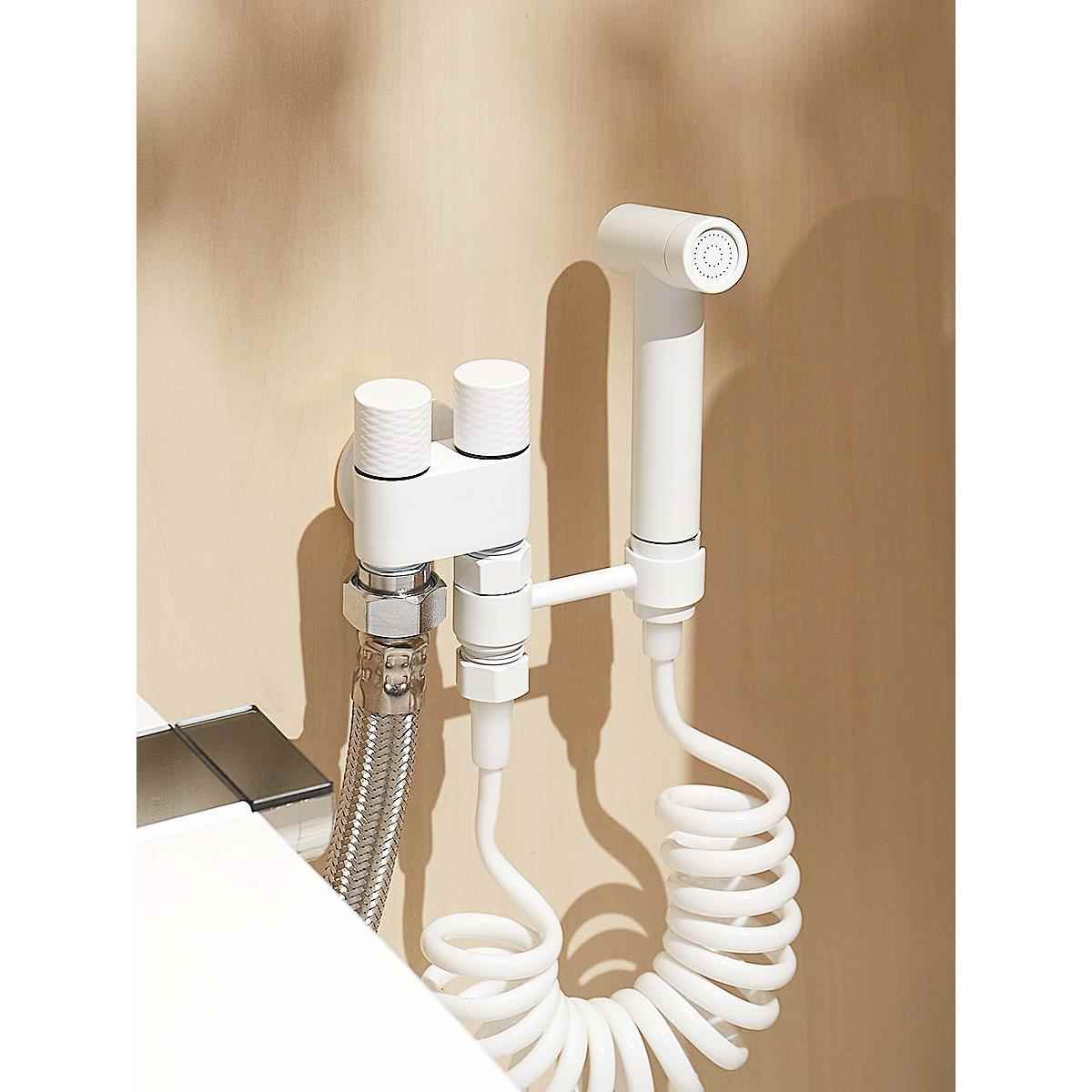 奶油风白色全铜马桶伴侣喷枪卫生间角阀一进二出增压水龙头套装